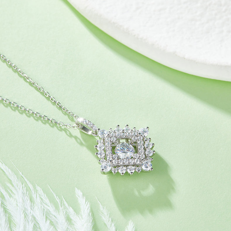 Sparkling Star Moissanite Dancing Pendant Necklace in 925 Silver