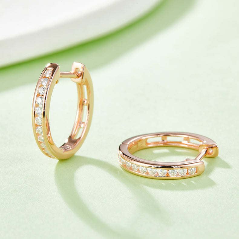 Half Pave Single-Row Moissanite Hoop Earrings in 18kt Sterling Silver
