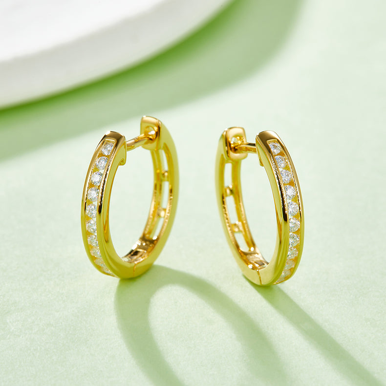 Half Pave Single-Row Moissanite Hoop Earrings in 18kt Sterling Silver