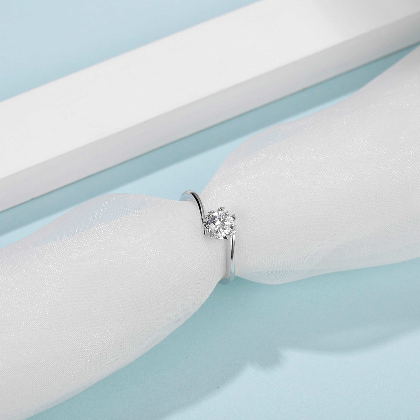 925 Sterling Silver 0.5CT D Moissanite Wedding Ring
