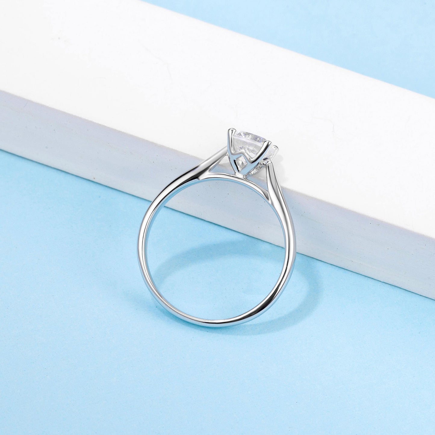 Moissanite 0.5CT Diamond 4-Claw S925 Silver Ring