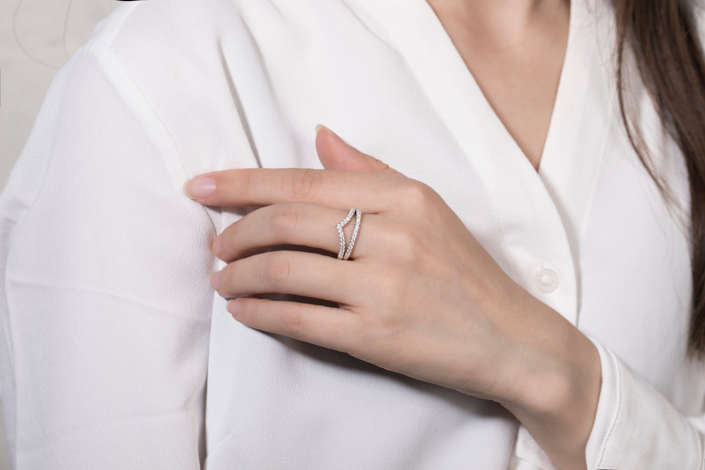 Moissanite 925 Sterling Silver Round V-Ring Bridal Band