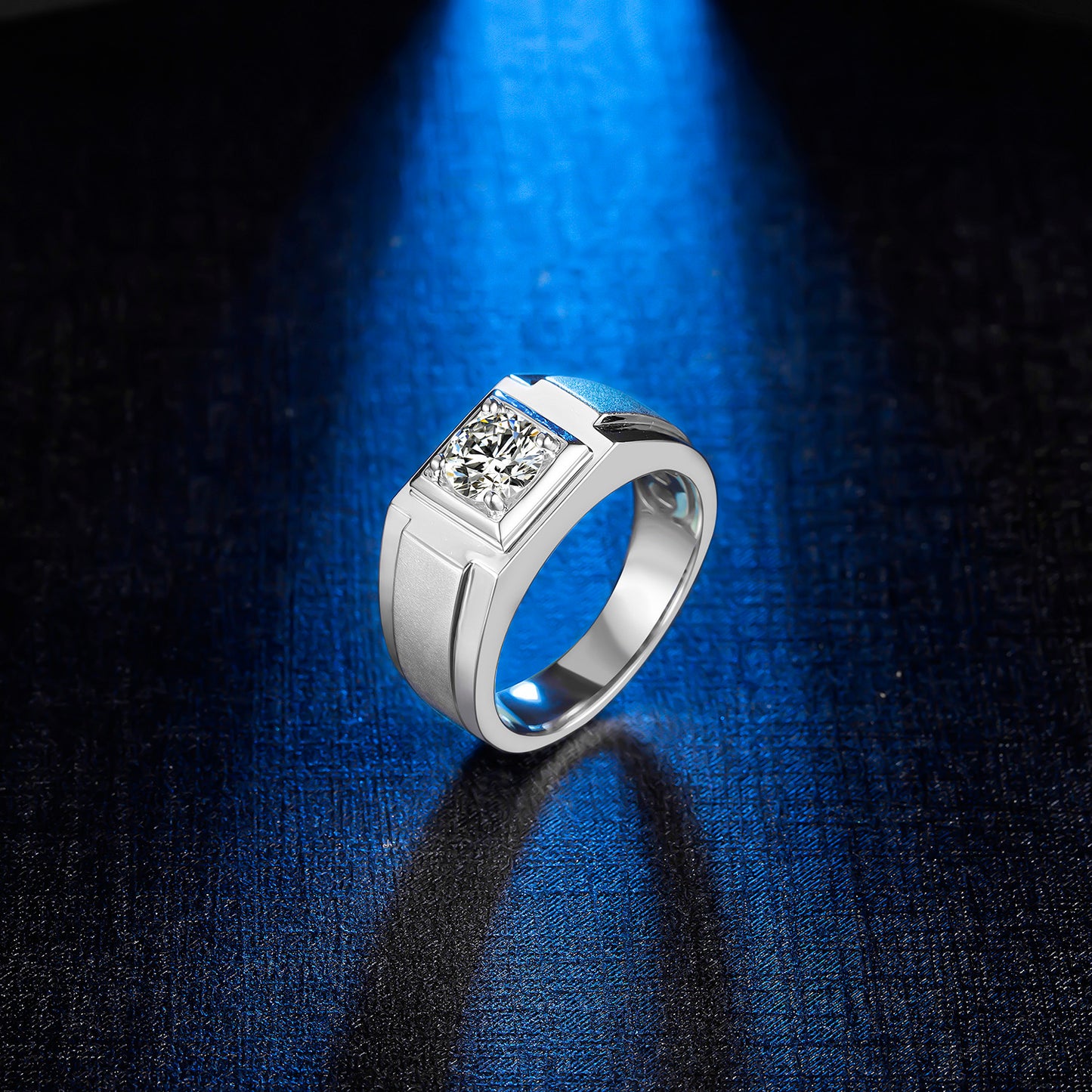 Dominion Moissanite Ring in S925 Silver