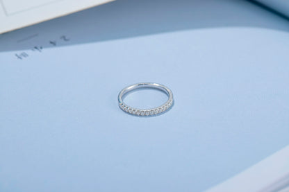 Classic Pave S925 Silver Moissanite Ring 1.5mm