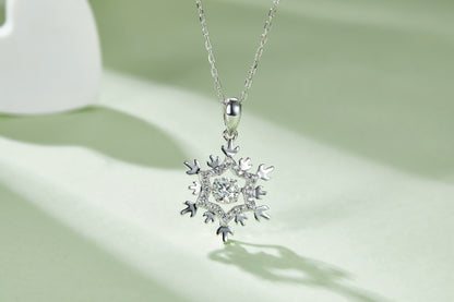 Snowflake-Shaped Moissanite Diamond Pendant Necklace